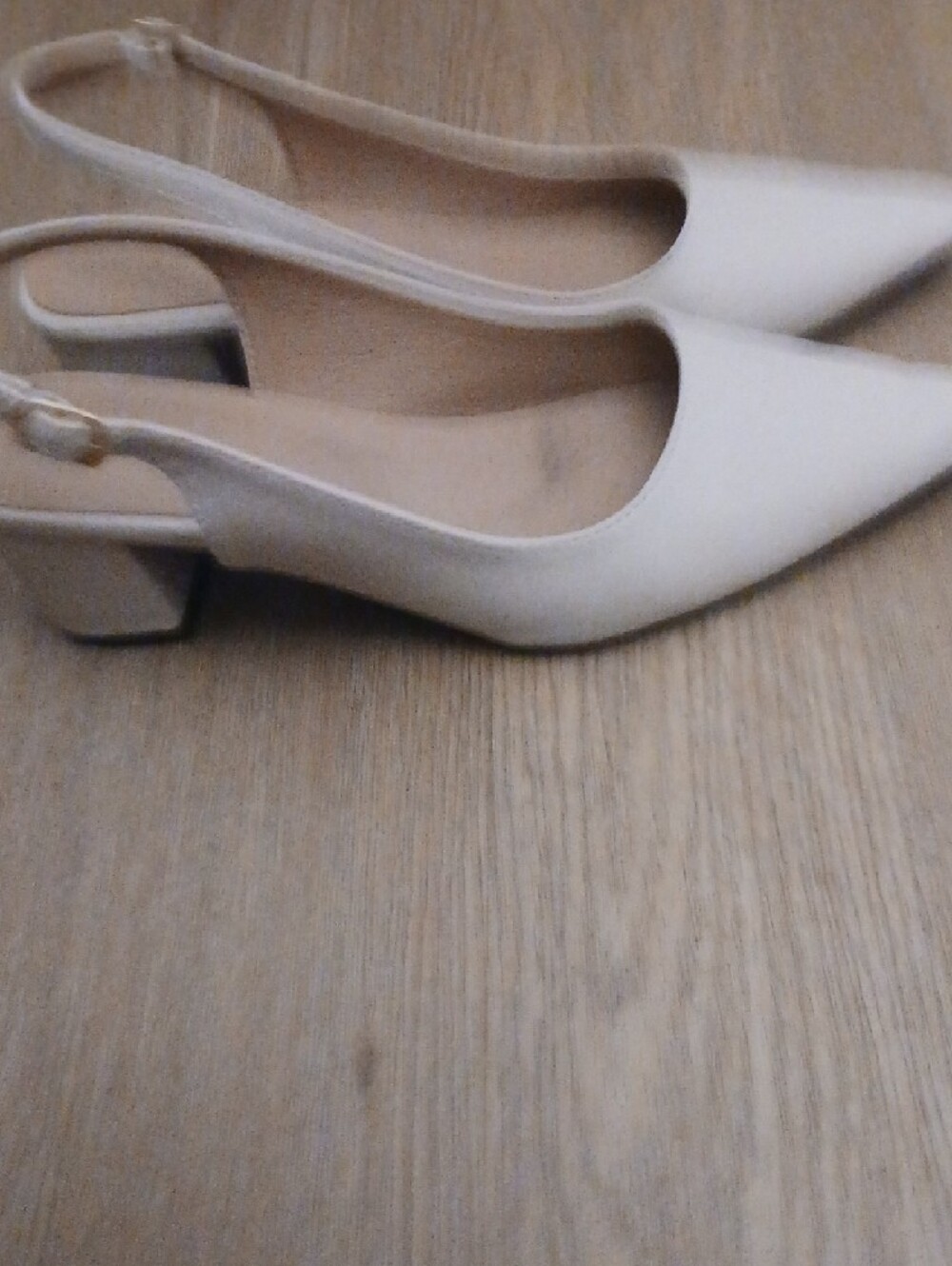 Cream Kitten Heels - Picture 3 of 3